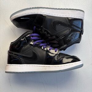 Nike Sb Dunk Mid Space Jam